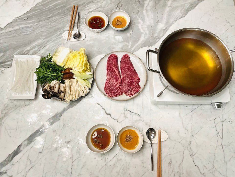 Vợ chồng Son Ye Jin chăm nấu ăn tình cảm, loạt đĩa "nghệ cả củ" cũng gây chú ý- Ảnh 4.