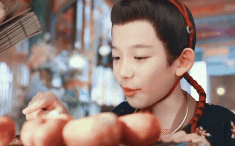 Cảnh kinh dị trong phim "Lâm Giang Tiên" khiến khán giả cười ra nước mắt vì không ai thấy sợ ngoài nữ chính- Ảnh 2. Cảnh kinh dị trong phim "Lâm Giang Tiên" khiến khán giả cười ra nước mắt vì không ai thấy sợ ngoài nữ chính- Ảnh 2.