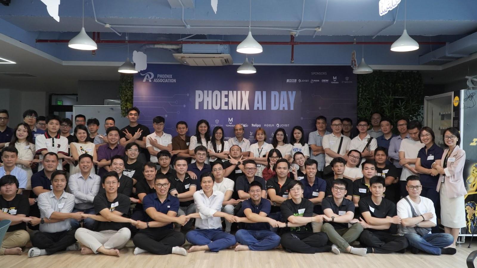 Phoenix AI Day: Không gian kết nối sáng kiến ứng dụng AI- Ảnh 1. Phoenix AI Day: Không gian kết nối sáng kiến ứng dụng AI- Ảnh 1.