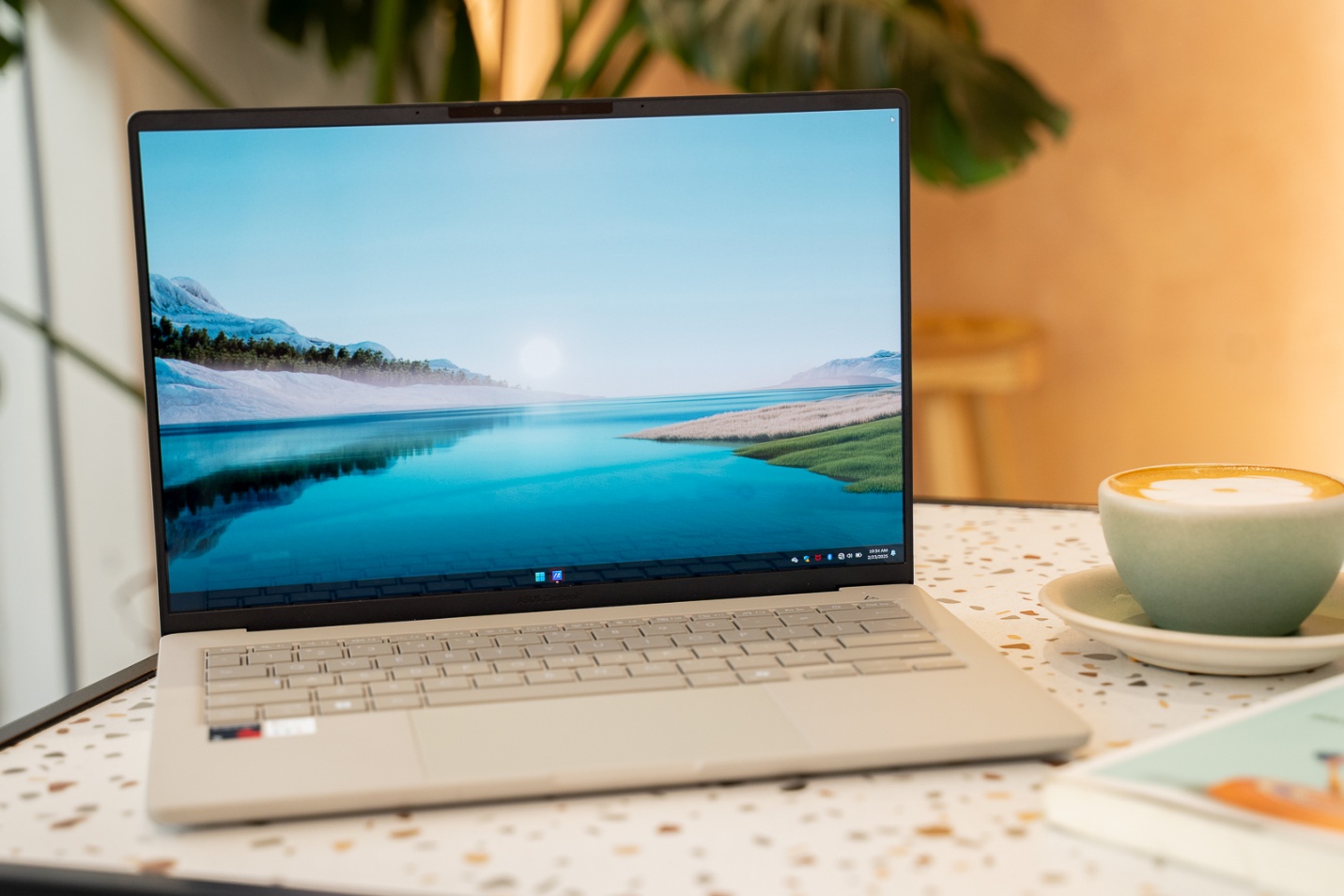 mitom bong da truc tiep 14: So găng hai chuẩn mực laptop AI mỏng nhẹ mới, chọn sao cho chuẩn?- Ảnh 4.