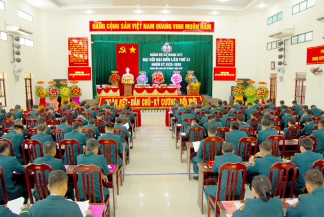 Đảng bộ Sư đoàn 377 tổ chức thành công Đại hội đại biểu lần thứ XI, nhiệm kỳ 2025-2030
- Ảnh 5. Đảng bộ Sư đoàn 377 tổ chức thành công Đại hội đại biểu lần thứ XI, nhiệm kỳ 2025-2030
- Ảnh 5.