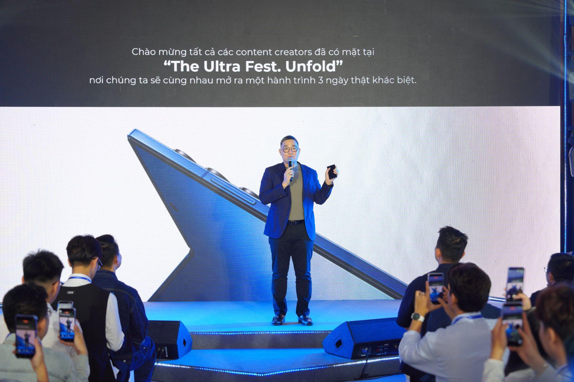 Samsung khuấy động cộng đồng với chuỗi hoạt động “The Ultra Fest. Unfolds”: Nhìn tận mắt sờ tận tay hi88.com Z Flip7 và hi88.com Z Fold7!- Ảnh 2.