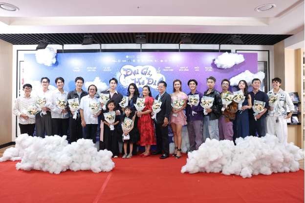 Phim Việt mới ra rạp, dàn cast "vừa lạ vừa quen", hứa hẹn khuấy động "khẩu vị phim ảnh" của khán giả- Ảnh 1. Phim Việt mới ra rạp, dàn cast "vừa lạ vừa quen", hứa hẹn khuấy động "khẩu vị phim ảnh" của khán giả- Ảnh 1.