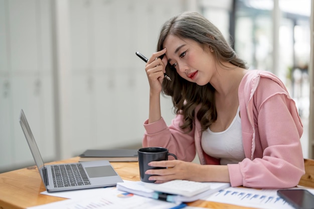 Điều gì xảy ra với cơ thể nếu ăn một quả bơ trước khi đi ngủ: Tôi tưởng mình sẽ tăng cân nhưng sau 7 ngày lại có 5 thay đổi- Ảnh 1. Điều gì xảy ra với cơ thể nếu ăn một quả bơ trước khi đi ngủ: Tôi tưởng mình sẽ tăng cân nhưng sau 7 ngày lại có 5 thay đổi- Ảnh 1.