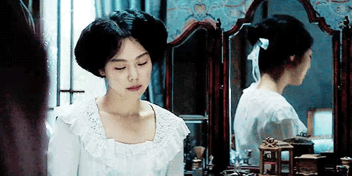 Nữ diễn viên ngoài đời là "tiểu tam" bị ghét bậc nhất, lên phim là tiểu thư kinh điển, đẹp ma mị khó ai sánh bằng- Ảnh 7.