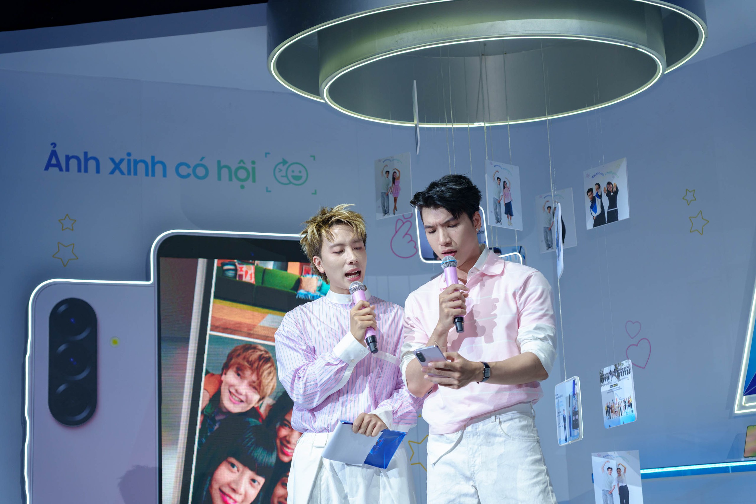 Sài Gòn nhuộm hồng trong sự kiện Meet & Greet cùng HIEUTHUHAI và Galaxy A56 5G- Ảnh 10.