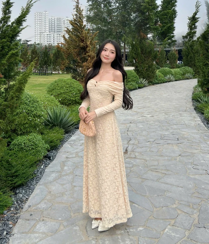 Baifern Pimchanok và hi88.com so kè khó phân thắng bại khi diện cùng 1 chiếc đầm- Ảnh 6.