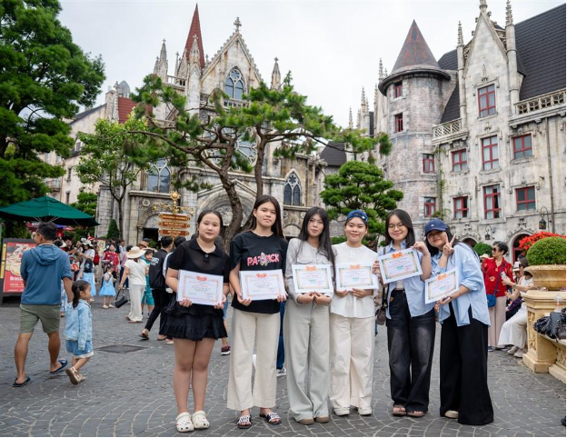 Học sinh giỏi được miễn phí cáp treo vui chơi Sun World Ba Na Hills- Ảnh 2.