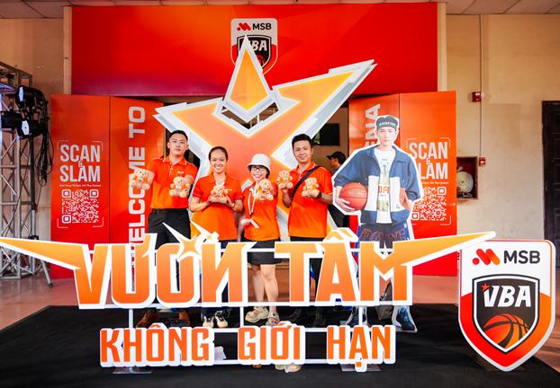 xem bong da truc tiep cup c1 – Dấu ấn màu cam rực lửa trong lòng cộng đồng yêu bóng rổ- Ảnh 1.