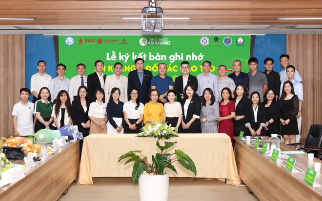 Nhà thuốc An Khang chung tay đào tạo và mở rộng cơ hội việc làm cho sinh viên Dược toàn quốc- Ảnh 1.