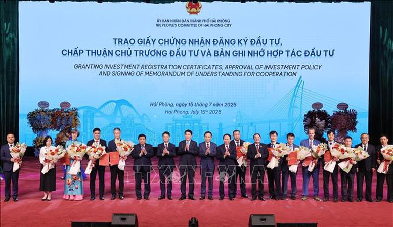 Hải Phòng sẵn sàng đón đầu làn sóng đầu tư thế hệ mới- Ảnh 4. Hải Phòng sẵn sàng đón đầu làn sóng đầu tư thế hệ mới- Ảnh 4.