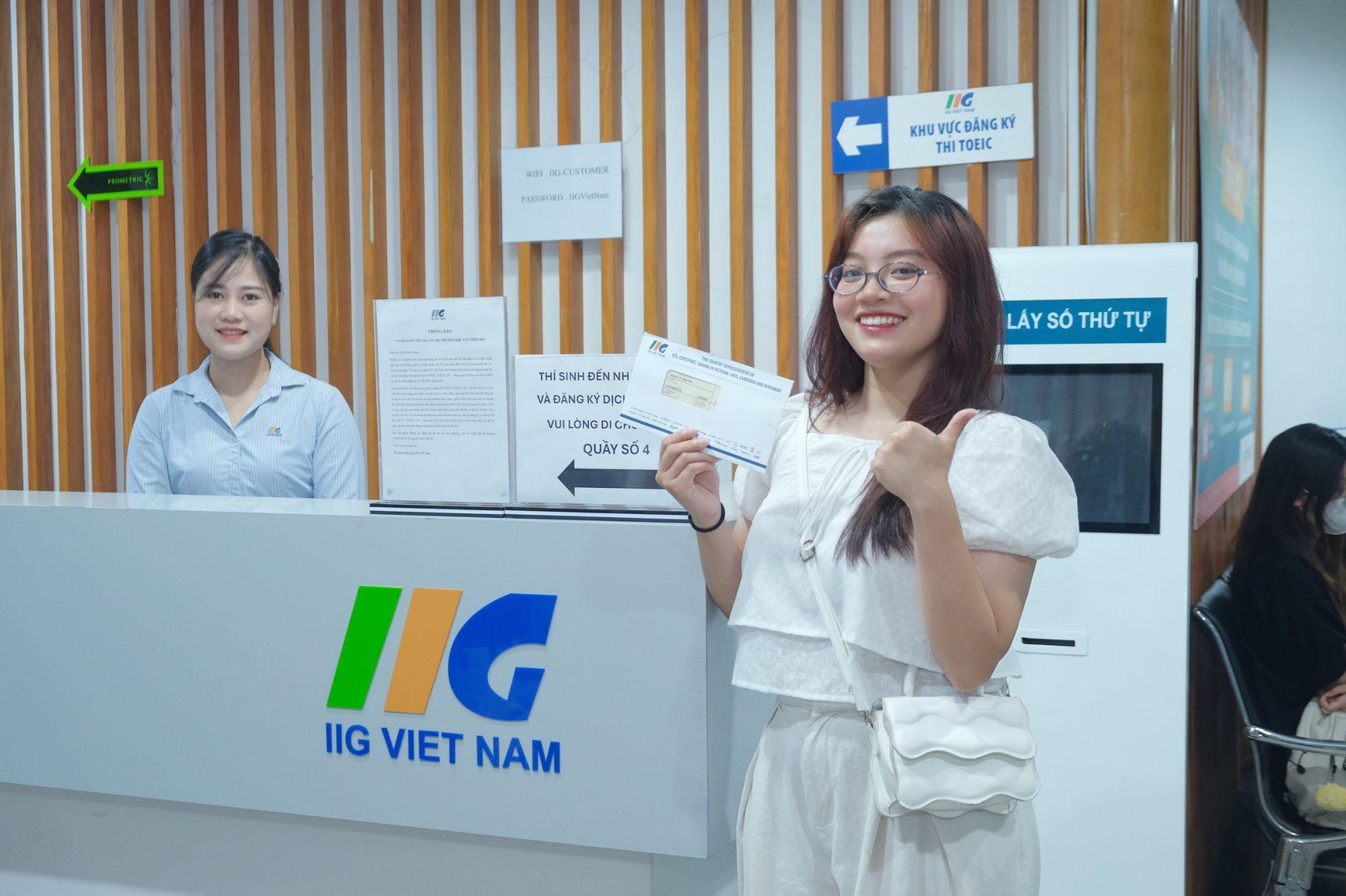 Bỏ túi chứng chỉ TOEIC trước 18 tuổi: Trend học xịn dành cho ai biết tính xa- Ảnh 3. Bỏ túi chứng chỉ keo nha cai com truc tiep bong da trước 18 tuổi: Trend học xịn dành cho ai biết tính xa- Ảnh 3.