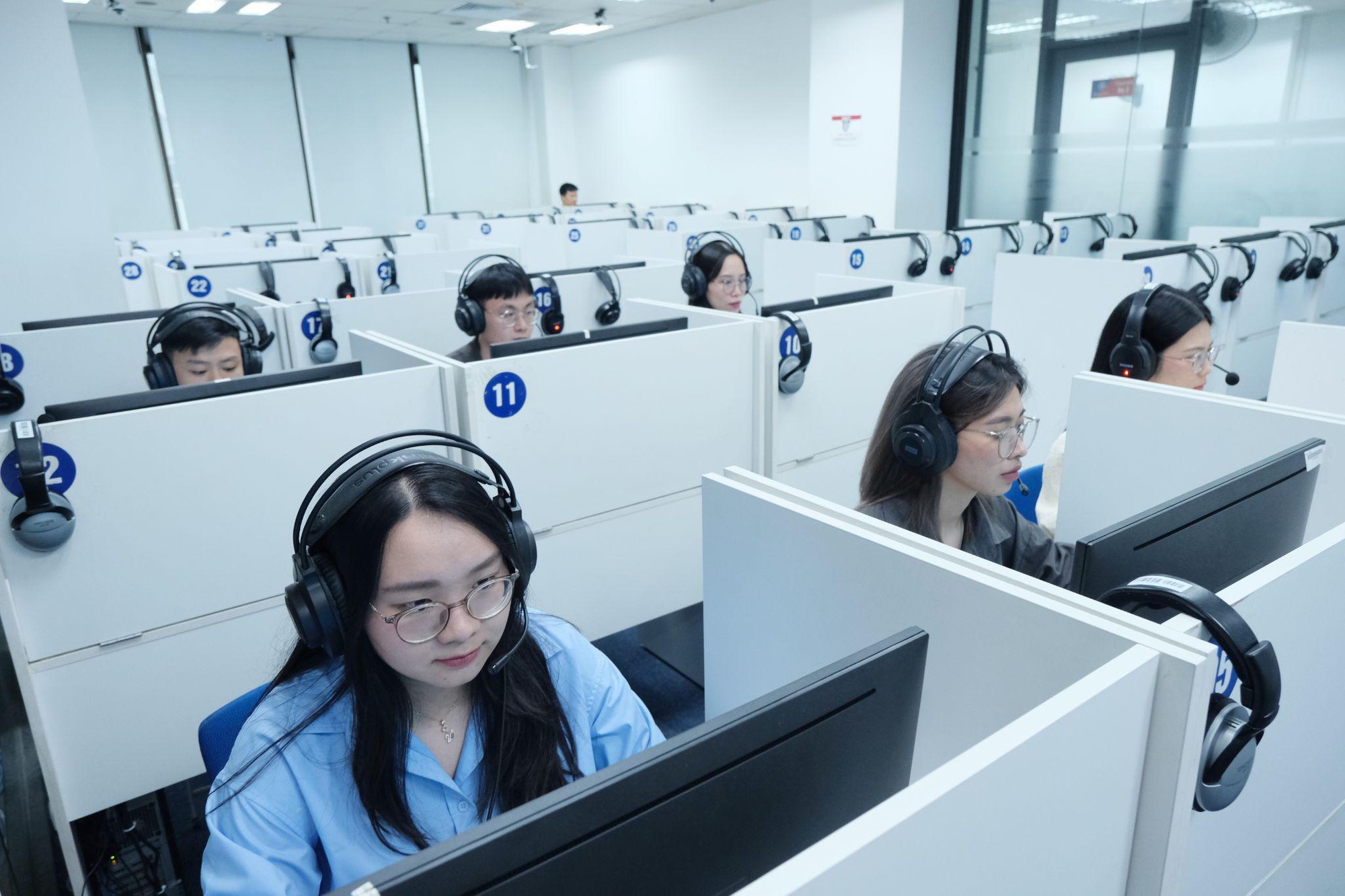 Bỏ túi chứng chỉ TOEIC trước 18 tuổi: Trend học xịn dành cho ai biết tính xa- Ảnh 4. Bỏ túi chứng chỉ keo nha cai com truc tiep bong da trước 18 tuổi: Trend học xịn dành cho ai biết tính xa- Ảnh 4.