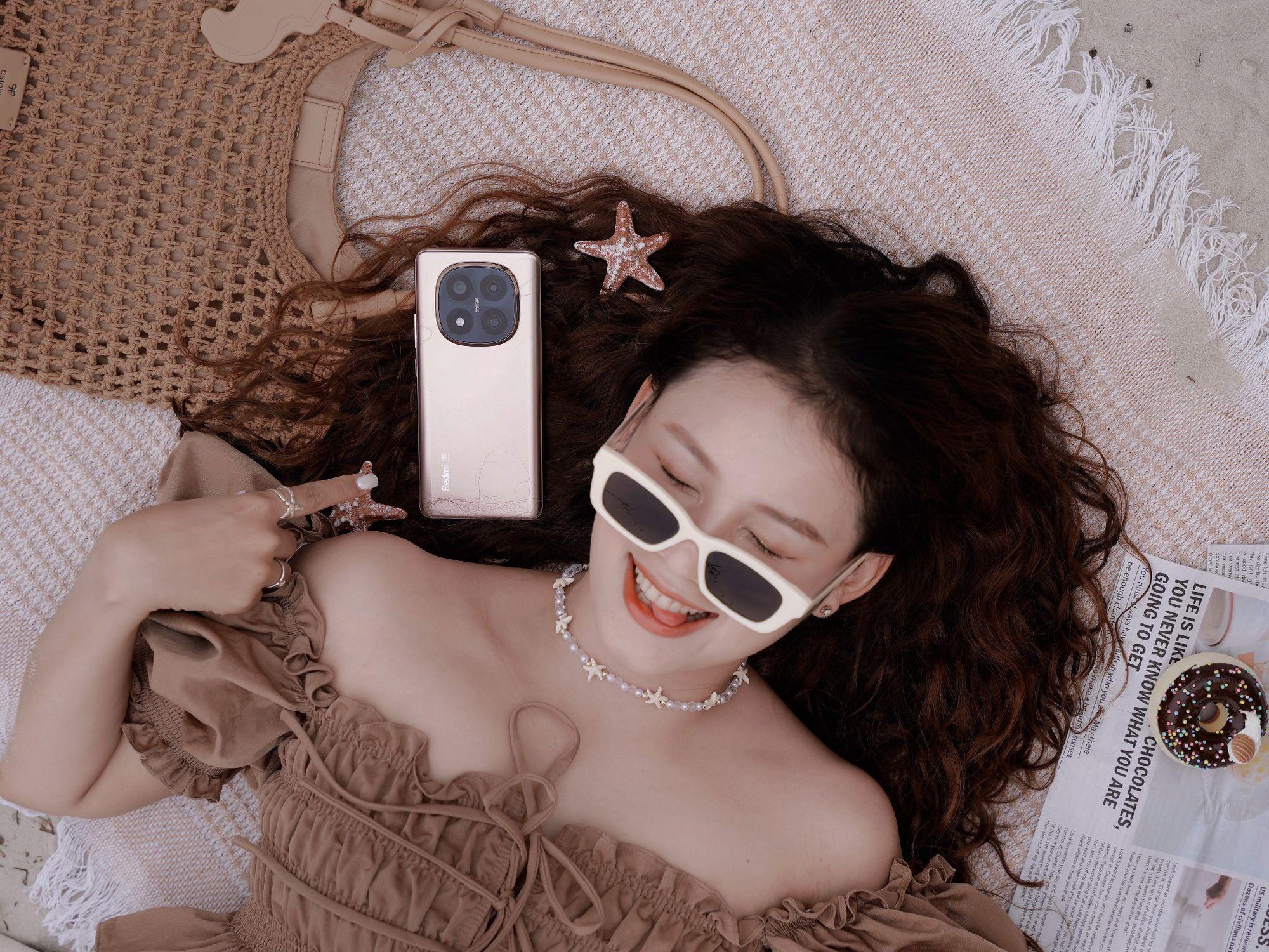 Redmi Note 14 Series Vàng Sa Mạc: Bạn đồng hành lý tưởng cho mùa hè sôi động- Ảnh 5. Redmi Note 14 Series Vàng Sa Mạc: Bạn đồng hành lý tưởng cho mùa hè sôi động- Ảnh 5.
