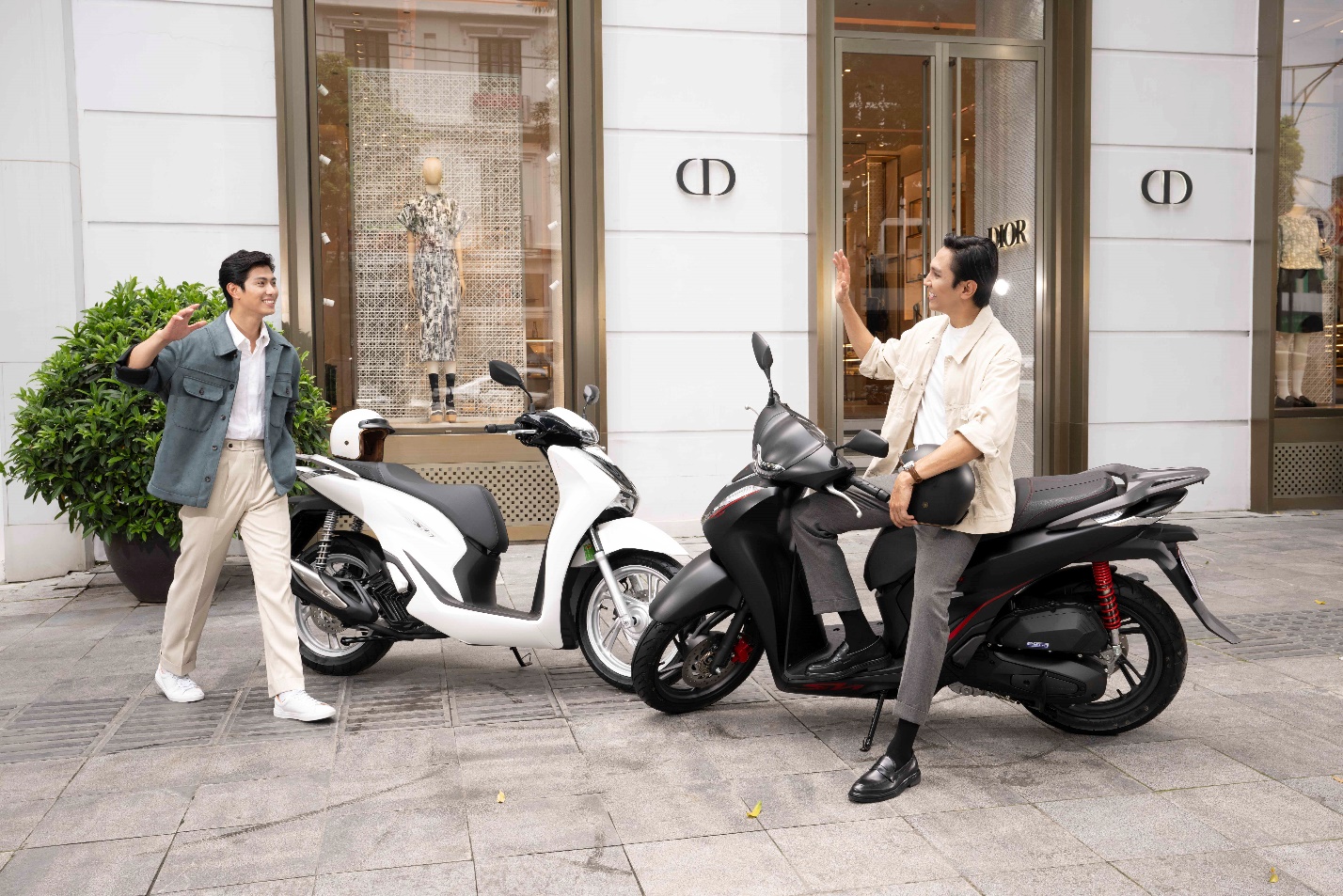 Honda tung ưu đãi lớn cho xe gắn máy điện ICON e:- Ảnh 7. Honda tung ưu đãi lớn cho xe gắn máy điện ICON e:- Ảnh 7.