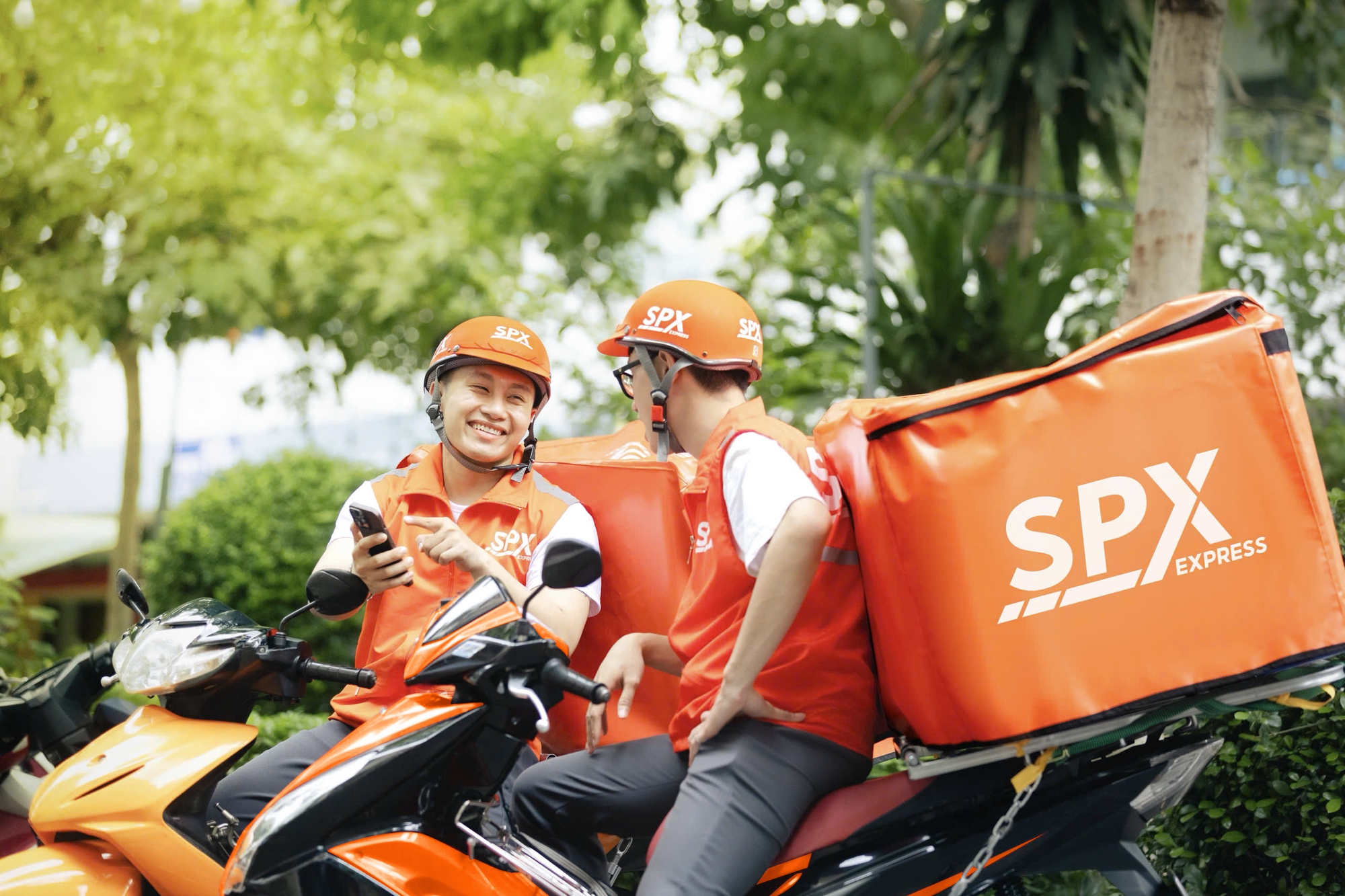 tại hi88 Express đồng hành cùng tài xế ổn định tương lai với chính sách phúc lợi toàn diện- Ảnh 1.