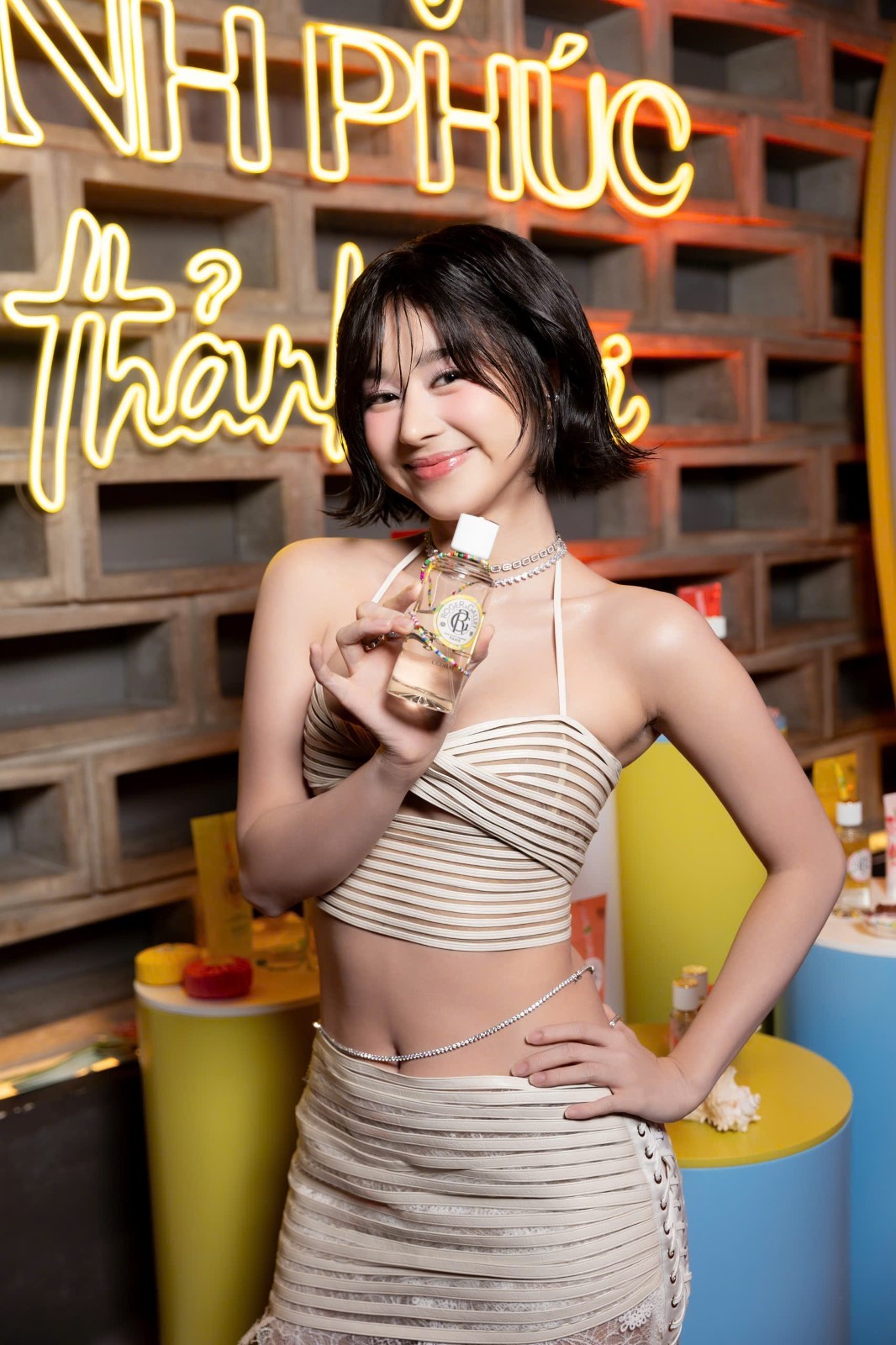 Thảnh thơi tận hưởng mùa hè cùng những nốt hương hạnh phúc từ Roger&Gallet- Ảnh 4. Thảnh thơi tận hưởng mùa hè cùng những nốt hương hạnh phúc từ hi88. com- Ảnh 4.