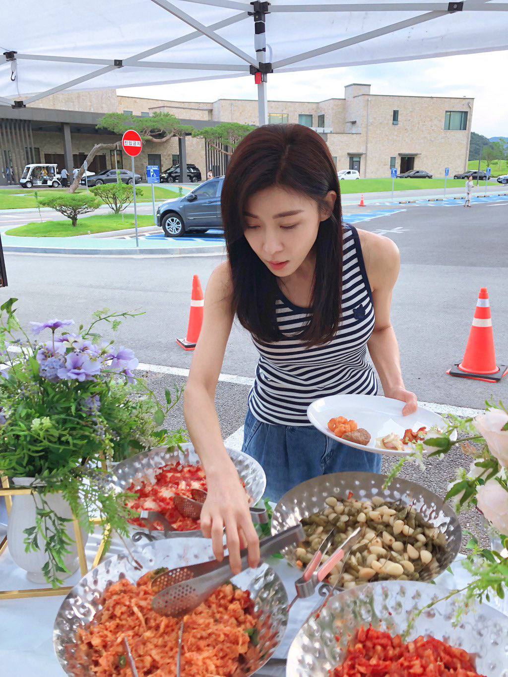 Ha Ji Won body mỏng dính tuổi 47: Ngoài nước chanh còn đam mê 1 loại đồ uống chống già, điều hòa nội tiết đã 15 năm nay- Ảnh 8. hi88 com mỏng dính tuổi 47: Ngoài nước chanh còn đam mê 1 loại đồ uống chống già, điều hòa nội tiết đã 15 năm nay- Ảnh 8.