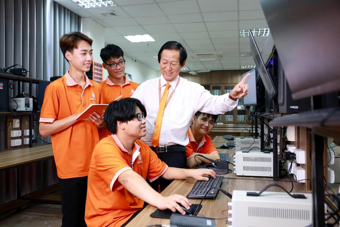 Trường Đại học Đại Nam mở rộng chỉ tiêu, đẩy mạnh hợp tác quốc tế đào tạo ngành Công nghệ Bán dẫn- Ảnh 2. Trường Đại học Đại hi88 hi880 mở rộng chỉ tiêu, đẩy mạnh hợp tác quốc tế đào tạo ngành Công nghệ Bán dẫn- Ảnh 2.