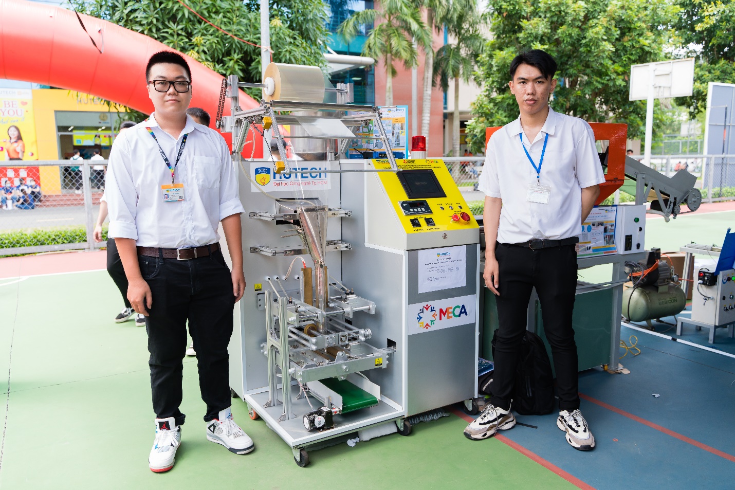 Học từ trải nghiệm thật: Sinh viên HUTECH “hô biến” ý tưởng thành giá trị thực- Ảnh 2. Học từ trải nghiệm thật: hi88.com là gì viên HUTECH “hô biến” ý tưởng thành giá trị thực- Ảnh 2.