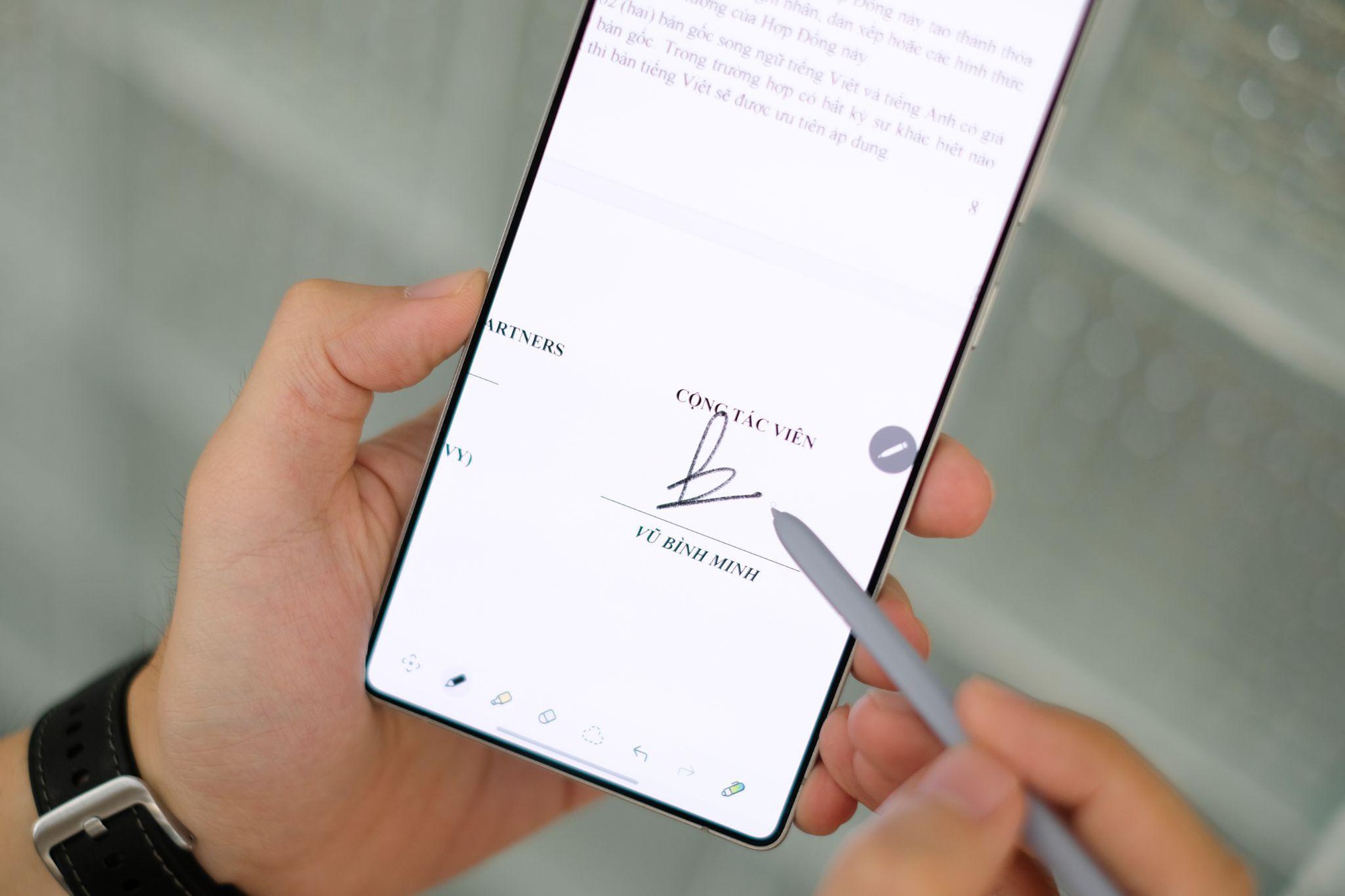 Không cần là họa sĩ, ai cũng tận dụng được bút S Pen trên nhà cái hi88 nhờ Galaxy AI- Ảnh 5.