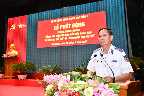 Vùng Cảnh sát biển 4 thi đua “đổi mới sáng tạo và chuyển đổi số” và “Bình dân học vụ số”- Ảnh 2. Vùng Cảnh sát biển 4 thi đua “đổi mới sáng tạo và chuyển đổi số” và “Bình dân học vụ số”- Ảnh 2.