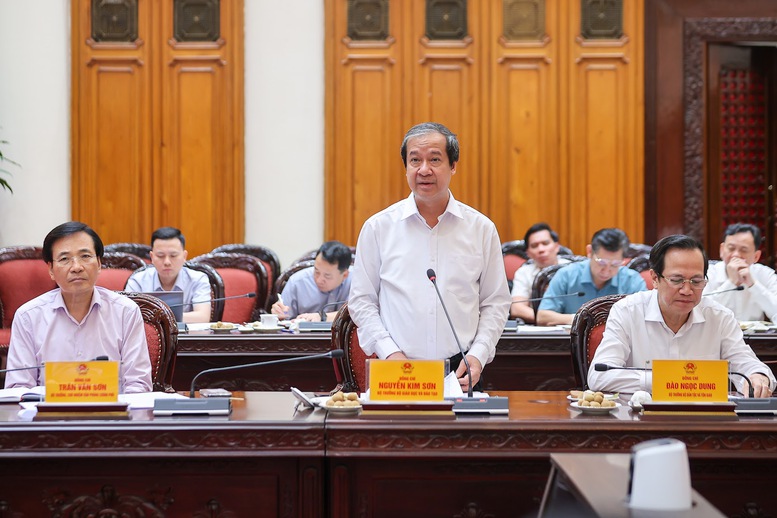 Đề xuất đầu tư 37.000 tỷ đồng xây 100 trường học vùng biên: Mục tiêu hoàn thành vào hè 2026- Ảnh 2. Đề xuất đầu tư 37.000 tỷ đồng xây 100 trường học vùng biên: Mục tiêu hoàn thành vào hè 2026- Ảnh 2.