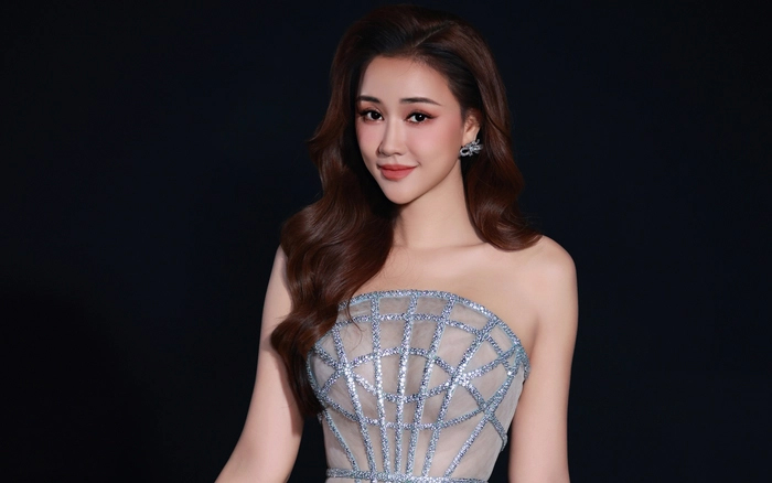 Jun Vũ khoe lưng trần gây sốt, quay lại càng khiến dân tình ngỡ ngàng: Nâng ngực thăng hạng visual, nhiều mỹ nhân sau sinh cũng làm và chưa từng hối hận- Ảnh 10. Jun Vũ khoe lưng trần gây sốt, quay lại càng khiến dân tình ngỡ ngàng: Nâng ngực thăng hạng visual, nhiều mỹ nhân mitom bong da truc tiep cũng làm và chưa từng hối hận- Ảnh 10.