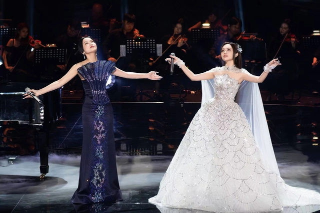 Phương Mỹ Chi bật m&iacute; ca kh&uacute;c huyền thoại &ldquo;lỡ duy&ecirc;n&rdquo; tại Chung kết Sing! Asia, nghe kh&ocirc;ng kiềm được nước mắt- Ảnh 2.