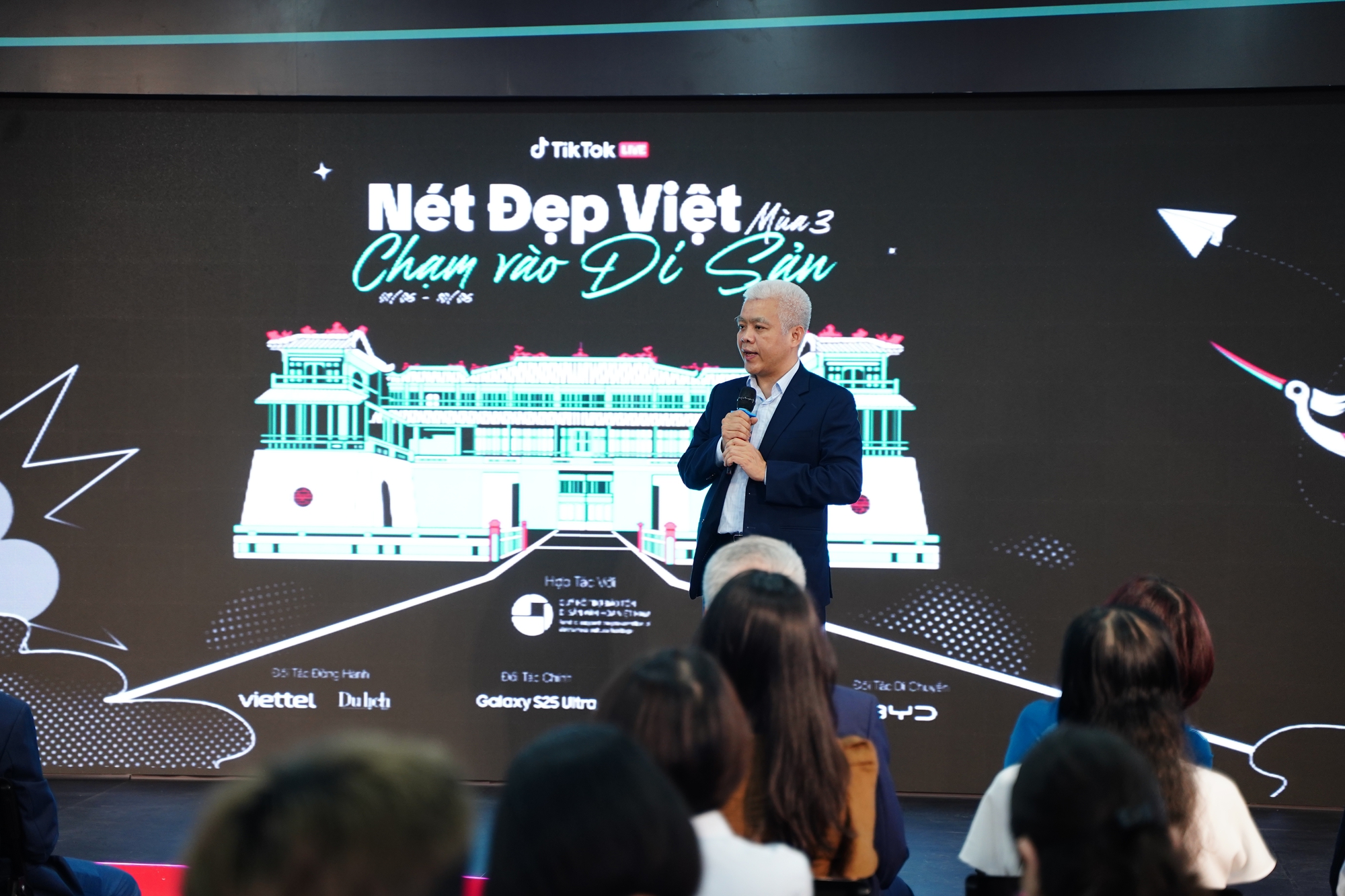 Nét Đẹp Di Sản Việt Mùa 3 ghi dấu ấn với hàng triệu lượt tương tác- Ảnh 2. Nét Đẹp mitom bong da truc tiep Sản Việt Mùa 3 ghi dấu ấn với hàng triệu lượt tương tác- Ảnh 2.