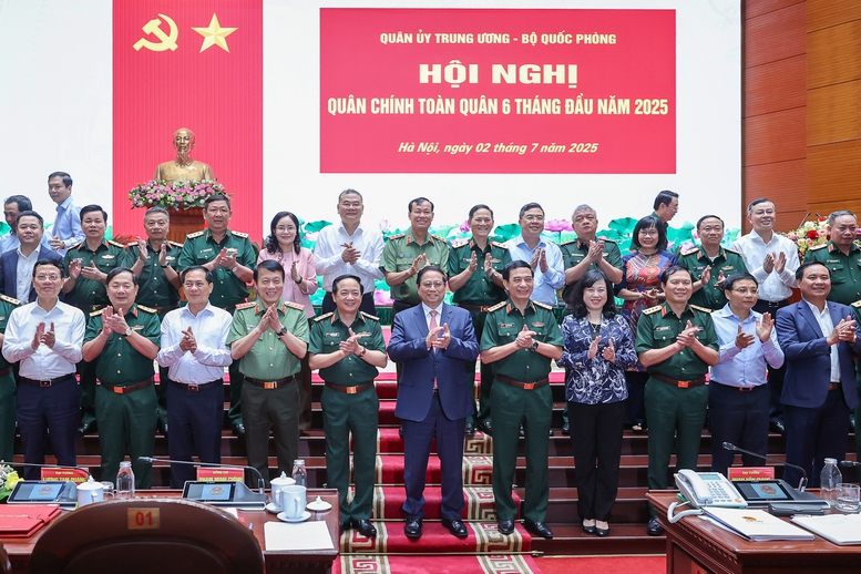 Thủ tướng Phạm Minh Chính dự Hội nghị Quân chính toàn quân 6 tháng đầu năm- Ảnh 5. Thủ tướng Phạm Minh Chính dự Hội nghị Quân chính toàn quân 6 tháng đầu năm- Ảnh 5.