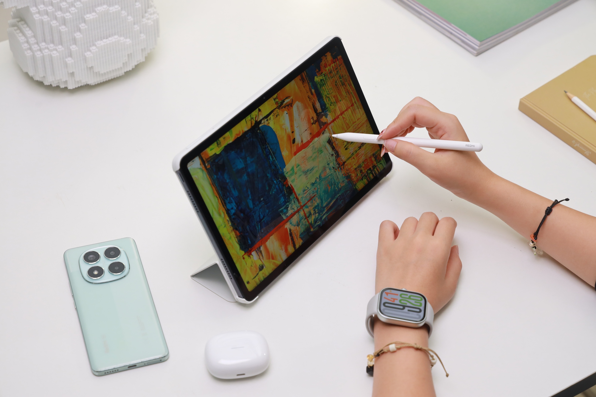 Redmi Pad 2 – Học, làm, chill gói gọn trong một chiếc máy tính bảng chỉ 5 triệu đồng- Ảnh 3. Redmi Pad 2 – Học, làm, chill gói gọn trong một chiếc máy tính bảng chỉ 5 triệu đồng- Ảnh 3.