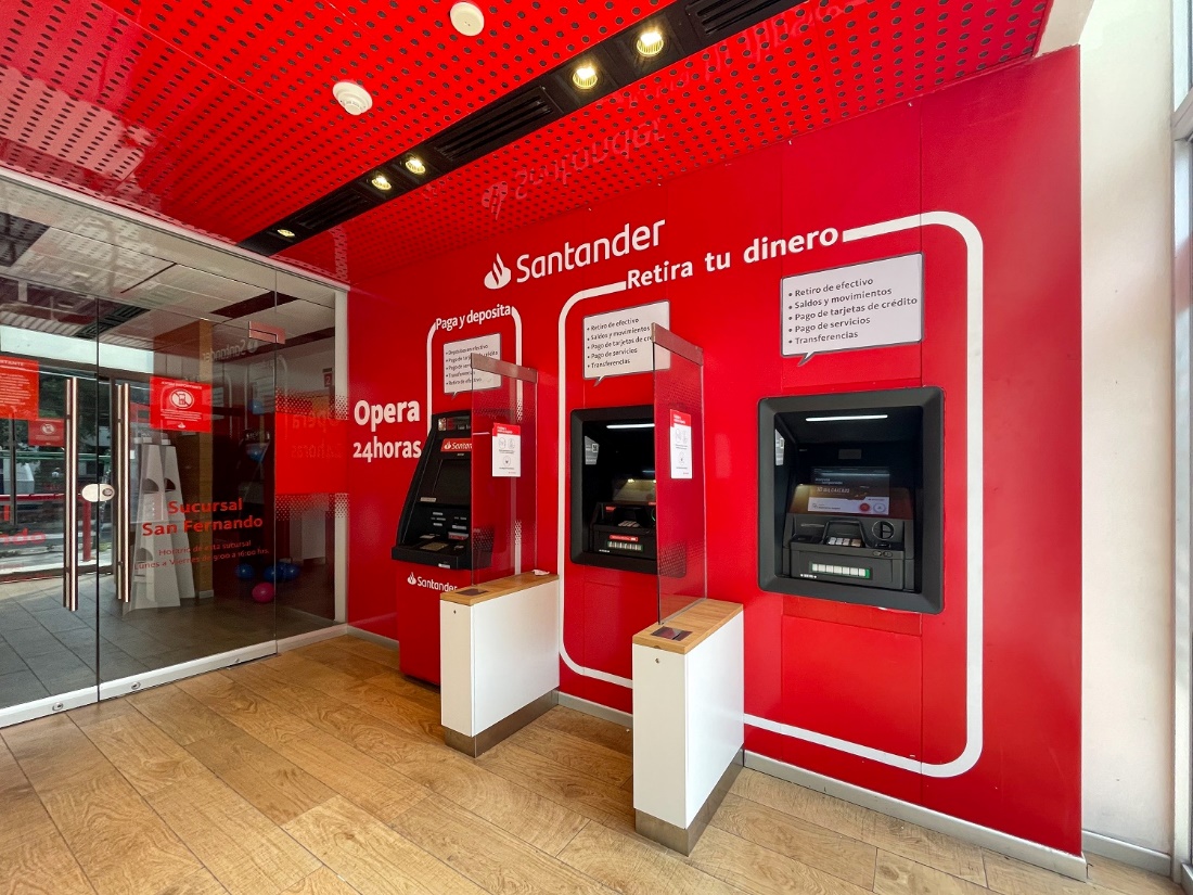 Máy CRM và bước đệm hợp kênh: Bài học từ Santander đến SHB- Ảnh 1. Máy CRM và bước đệm hợp kênh: Bài học từ Santander đến SHB- Ảnh 1.