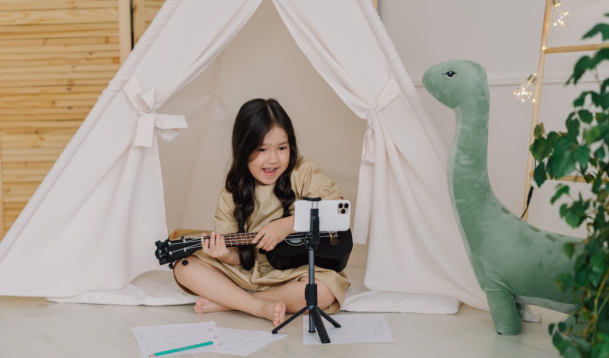 Cách Gen Alpha dùng mạng xã hội khác xa thế hệ trước- Ảnh 2. Cách Gen Alpha dùng mạng xã hội khác xa thế hệ trước- Ảnh 2.
