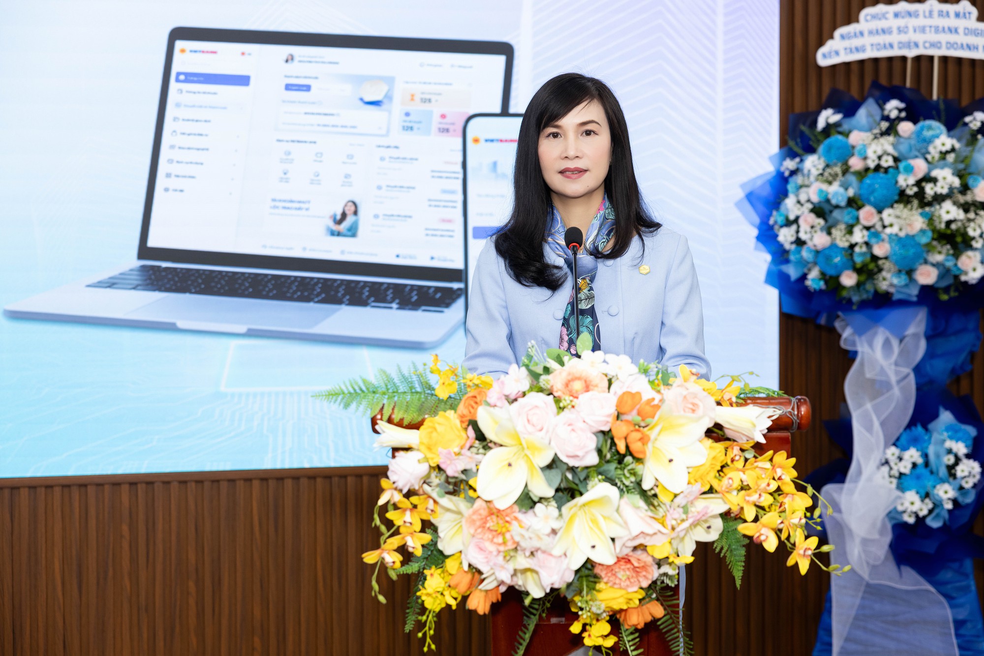 Vietbank chính thức ra mắt nền tảng số dành cho doanh nghiệp - Ảnh 1. Vietbank chính thức ra mắt nền tảng số dành cho doanh nghiệp - Ảnh 1.