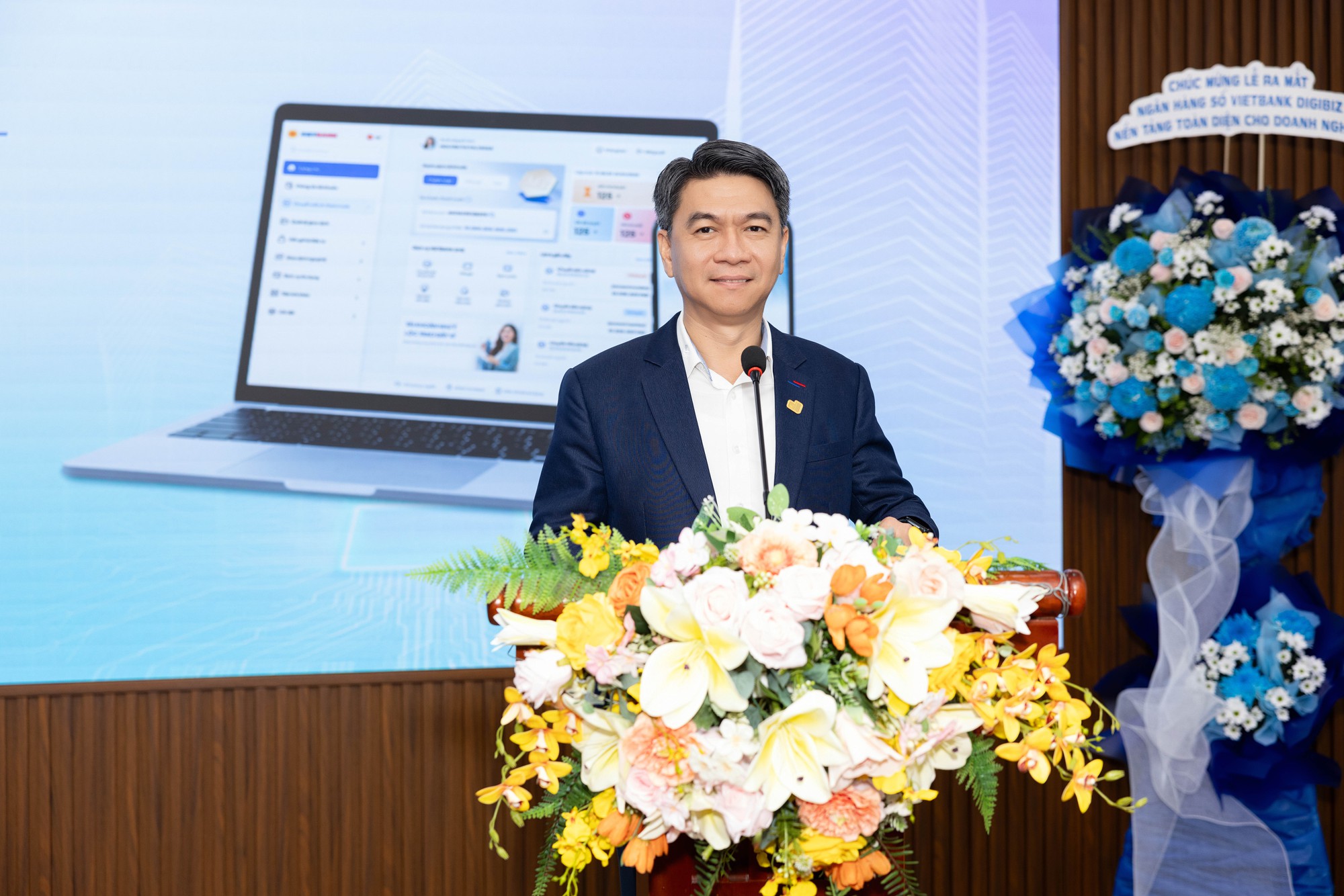 Vietbank chính thức ra mắt nền tảng số dành cho doanh nghiệp - Ảnh 2. Vietbank chính thức ra mắt nền tảng số dành cho doanh nghiệp - Ảnh 2.