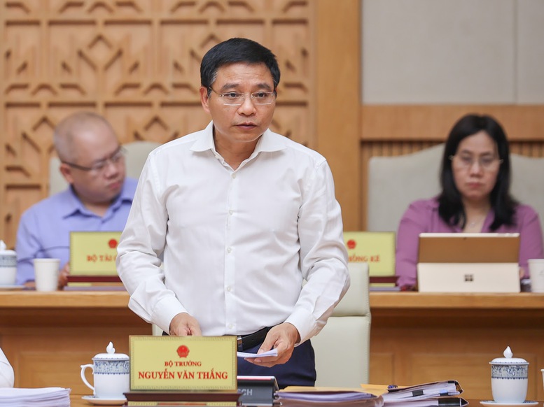 Tăng trưởng GDP tính chung 6 tháng cao nhất cùng kỳ trong gần 20 năm qua- Ảnh 1. Tăng trưởng GDP tính chung 6 tháng cao nhất cùng kỳ trong gần 20 năm qua- Ảnh 1.
