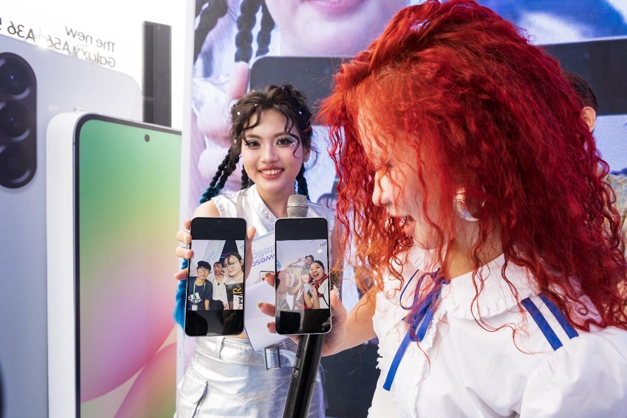 Sắp đi Meet & Greet gặp HIEUTHUHAI, mở ngay Gemini Live trên Galaxy A56 5G học mẹo đu idol cực chuẩn- Ảnh 4. Sắp đi Meet & Greet gặp HIEUTHUHAI, mở ngay Gemini Live trên Galaxy A56 5G học mẹo đu idol cực chuẩn- Ảnh 4.