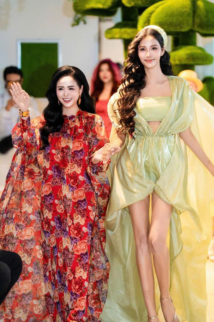 BST This Summer: Bản giao hưởng mùa hạ của NTK Thanh Hương Bùi- Ảnh 1. BST This Summer: Bản giao hưởng mùa hạ của NTK Thanh Hương Bùi- Ảnh 1.