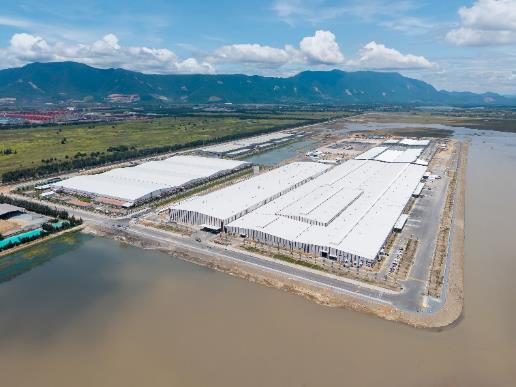 Những chiếc ô tô điện đầu tiên xuất xưởng từ nhà máy sản xuất mới của VinFast tại Hà Tĩnh- Ảnh 3. Những chiếc ô tô điện đầu tiên xuất xưởng từ nhà máy sản xuất mới của VinFast tại Hà Tĩnh- Ảnh 3.