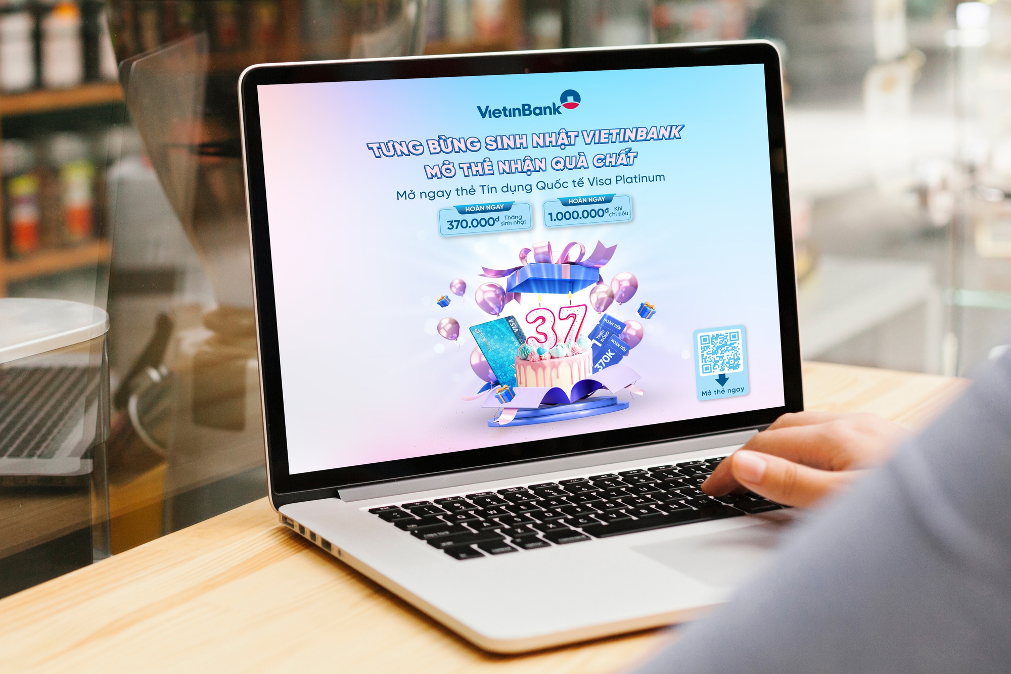 Bùng nổ ưu đãi nhân dịp sinh nhật VietinBank cùng thẻ tín dụng quốc tế Visa Platinum- Ảnh 1. Bùng nổ ưu đãi nhân dịp sinh nhật VietinBank cùng thẻ tín dụng quốc tế Visa Platinum- Ảnh 1.
