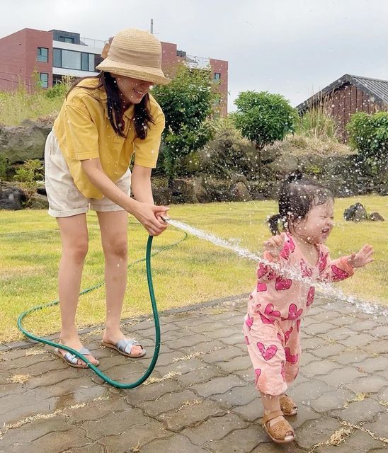 Bản th&acirc;n l&agrave; 1 người EQ thấp, dễ nổi n&oacute;ng, c&aacute;u gắt... l&agrave;m sao để mẹ vẫn c&oacute; thể tạo cho con 1 nền m&oacute;ng ph&aacute;t triển EQ tốt nhất- Ảnh 1.