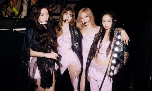 BLACKPINK và visual long lanh vươn tầm quốc tế: 4 thành viên đều chung 1 quyết định đúng đắn để có nhan sắc bạc tỷ!- Ảnh 1. BLACKPINK và visual long lanh vươn tầm quốc tế: 4 thành viên đều chung 1 quyết định đúng đắn để có nhan sắc bạc tỷ!- Ảnh 1.