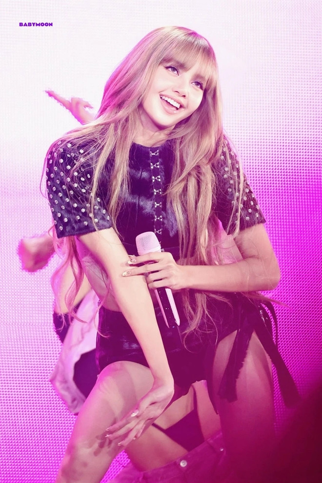 BLACKPINK và visual long lanh vươn tầm quốc tế: 4 thành viên đều chung 1 quyết định đúng đắn để có nhan sắc bạc tỷ!- Ảnh 8. BLACKPINK và visual long lanh vươn tầm quốc tế: 4 thành viên đều chung 1 quyết định đúng đắn để có nhan sắc bạc tỷ!- Ảnh 8.