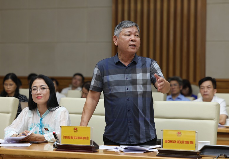 Nghị quyết về đột phá trong chăm sóc sức khỏe nhân dân 'phải mang tính hành động'- Ảnh 6. Nghị quyết về đột phá trong chăm sóc sức khỏe nhân dân 'phải mang tính hành động'- Ảnh 6.
