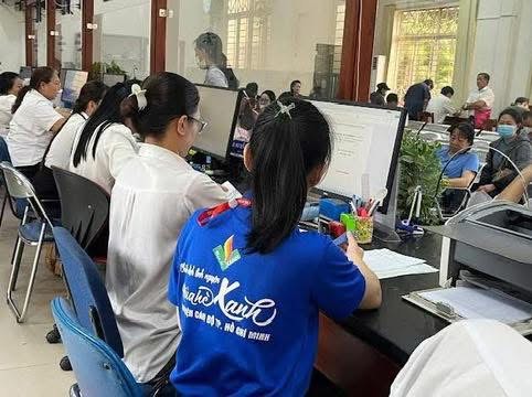Thanh niên Tp. Hồ Chí Minh đồng hành xây dựng chính quyền số – Chuyển đổi số từ cột mốc cơ sở- Ảnh 4. Thanh niên Tp. Hồ Chí Minh đồng hành xây dựng chính quyền số – Chuyển đổi số từ cột mốc cơ sở- Ảnh 4.