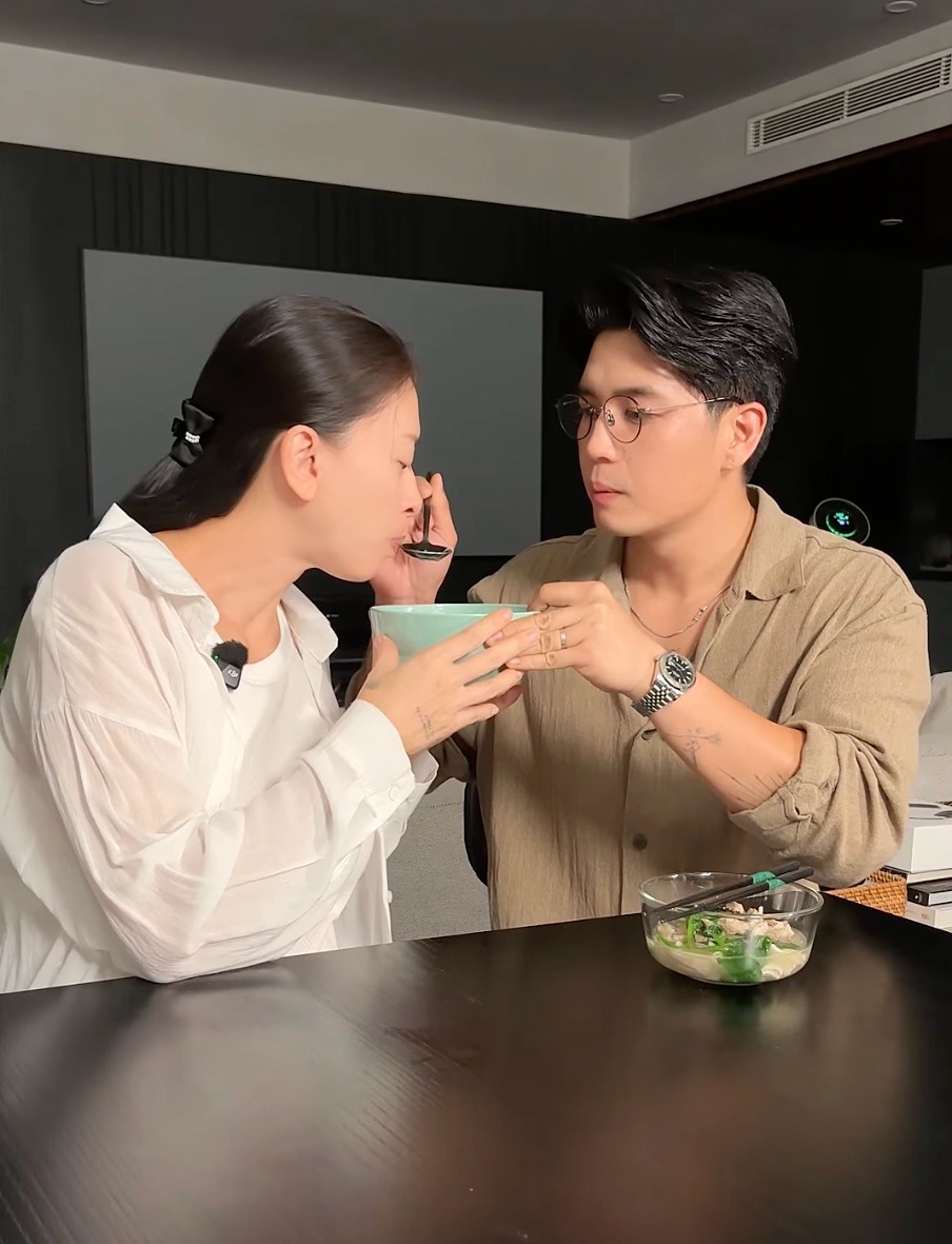 Chồng Ngô truc tiep bong da c1 Vân hạnh phúc tột độ, làm ngay điều này sau khi con gái chào đời- Ảnh 5.