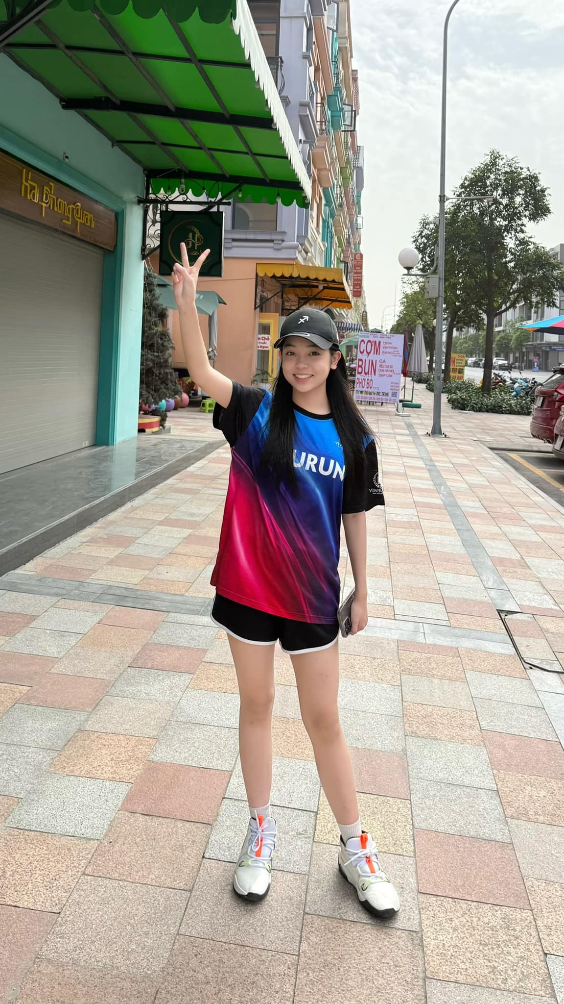 Sao nhí hot nhất nhì showbiz Việt dậy thì thành công ở tuổi 14, được kỳ vọng là hoa hậu tương lai- Ảnh 2. Sao nhí hot nhất nhì showbiz Việt dậy thì thành công ở tuổi 14, được kỳ vọng là hoa hậu tương lai- Ảnh 2.