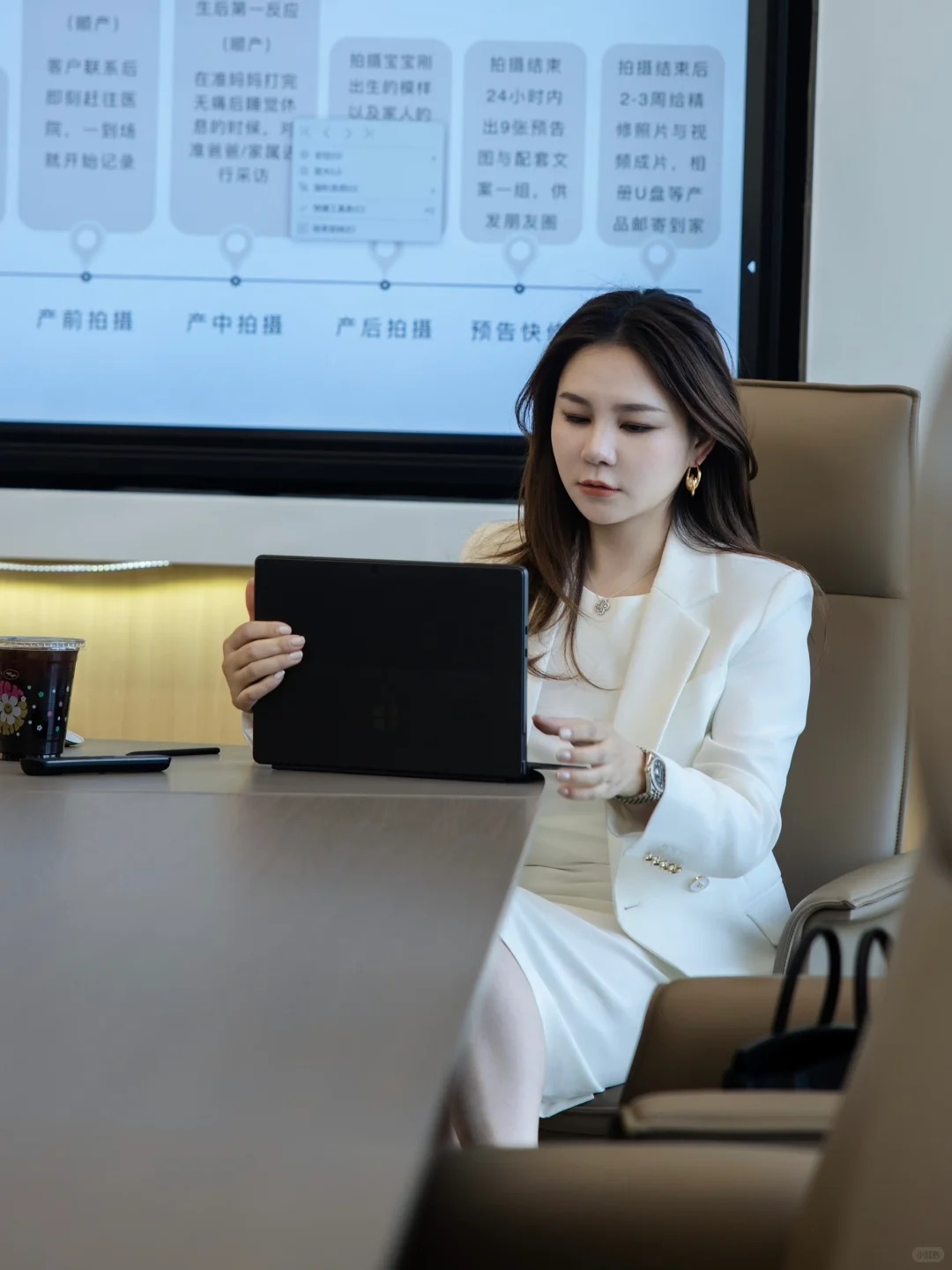 Nữ CEO "nghiện" kiếm tiền chia sẻ sự thật phũ phàng: Người làm việc quá "cố" thường không leo lên được vị trí cao, dốc hết sức chưa chắc đã thành công trong công việc!- Ảnh 2. Nữ CEO "nghiện" kiếm tiền chia sẻ sự thật phũ phàng: Người làm việc quá "cố" thường không leo lên được vị trí cao, dốc hết sức chưa chắc đã thành công trong công việc!- Ảnh 2.