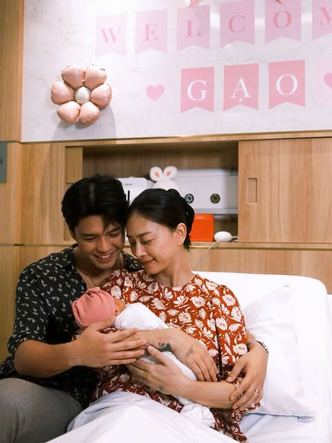 Ngô Thanh Vân chống già ngoạn mục từ những bữa ăn giàu collagen, sắc vóc mộc mạc ngay khi rời phòng sinh đủ chứng minh tất cả- Ảnh 1.